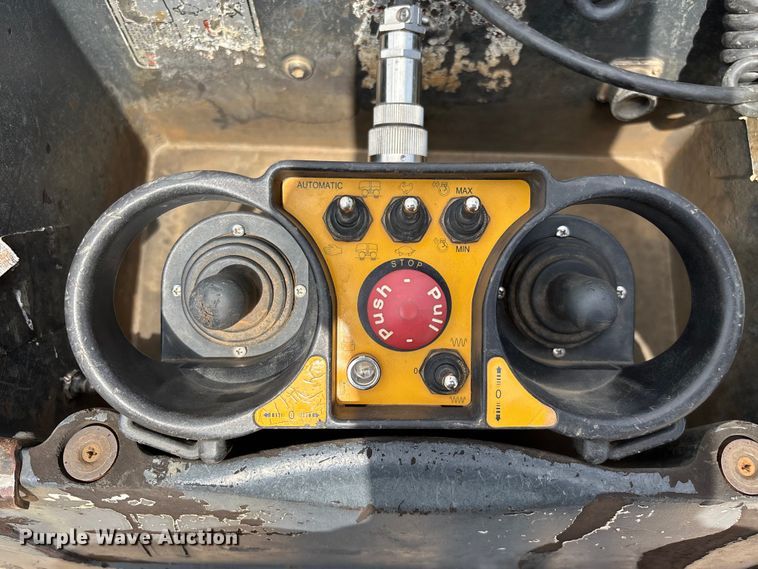 image for item EN5592 2012 Bomag BMP 8500 trench compactor