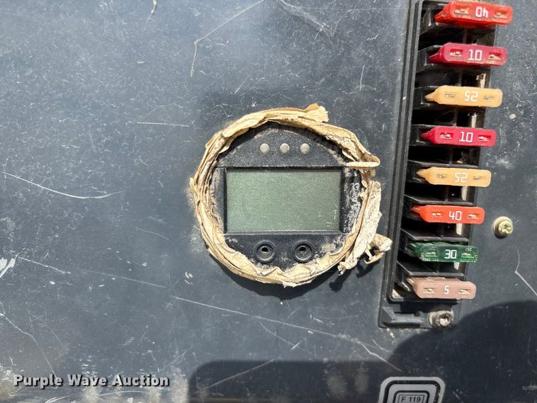 image for item EN5592 2012 Bomag BMP 8500 trench compactor