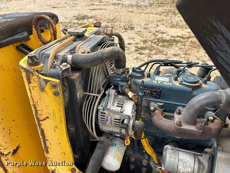 image for item EN5592 2012 Bomag BMP 8500 trench compactor