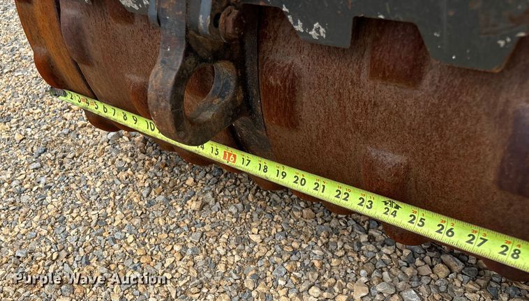 image for item EN5592 2012 Bomag BMP 8500 trench compactor