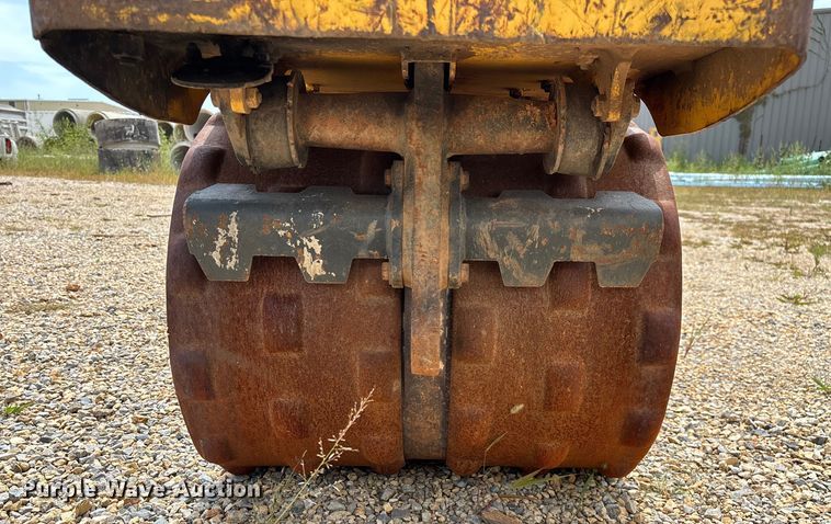 image for item EN5592 2012 Bomag BMP 8500 trench compactor