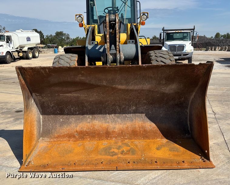 image for item EN5595 2014 John Deere 544K wheel loader