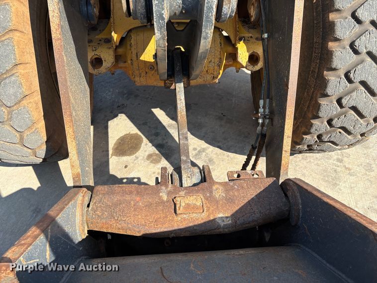 image for item EN5595 2014 John Deere 544K wheel loader