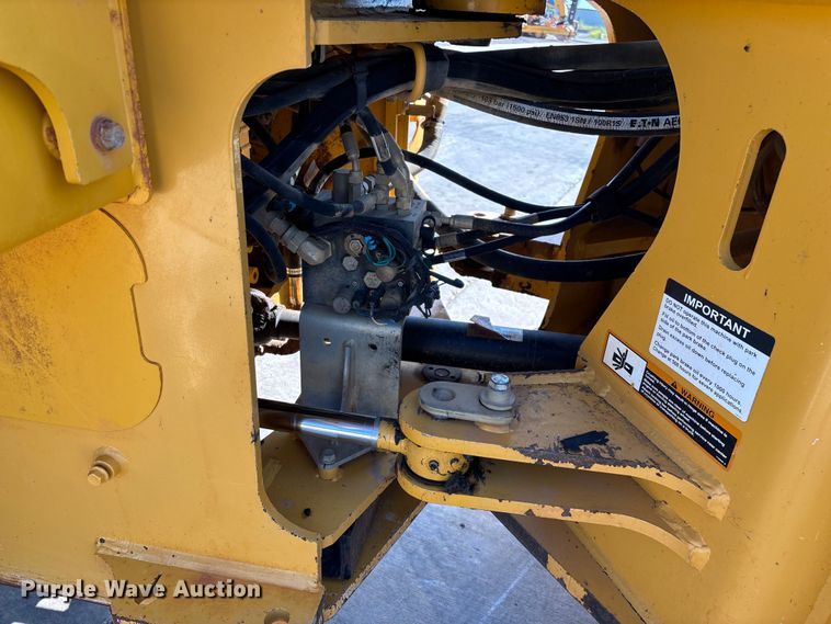 image for item EN5595 2014 John Deere 544K wheel loader