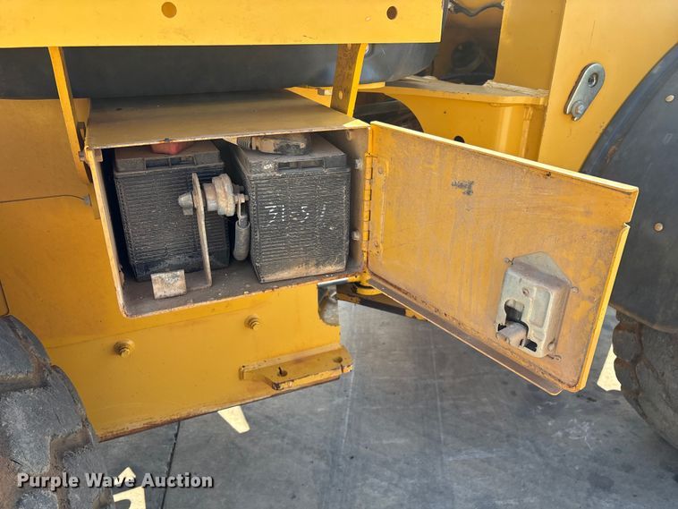 image for item EN5595 2014 John Deere 544K wheel loader