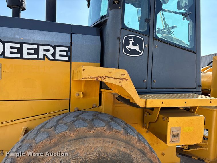 image for item EN5595 2014 John Deere 544K wheel loader
