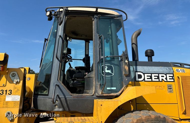 image for item EN5595 2014 John Deere 544K wheel loader