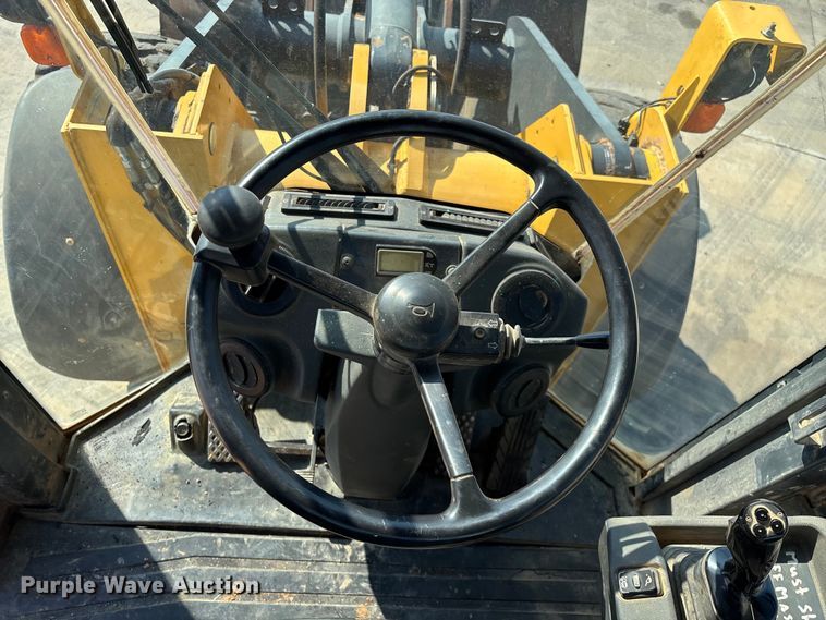 image for item EN5595 2014 John Deere 544K wheel loader