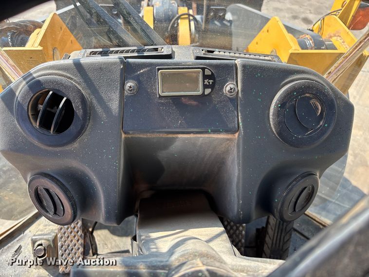 image for item EN5595 2014 John Deere 544K wheel loader