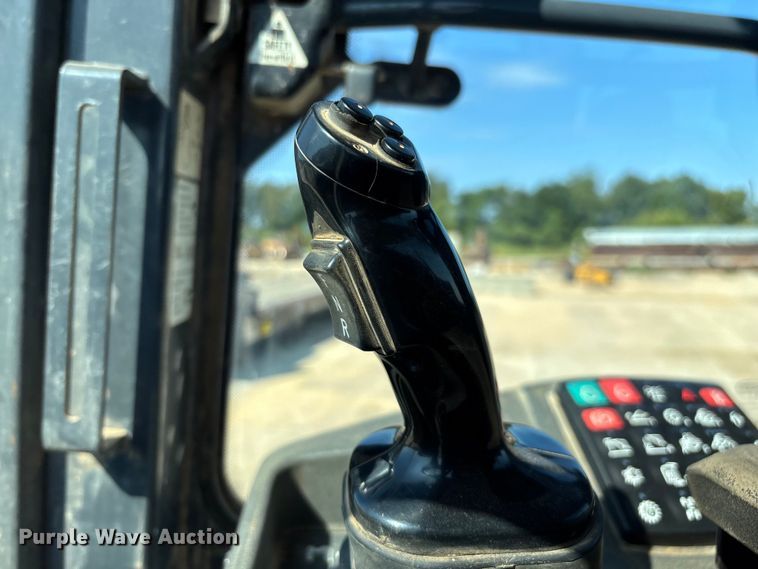 image for item EN5595 2014 John Deere 544K wheel loader