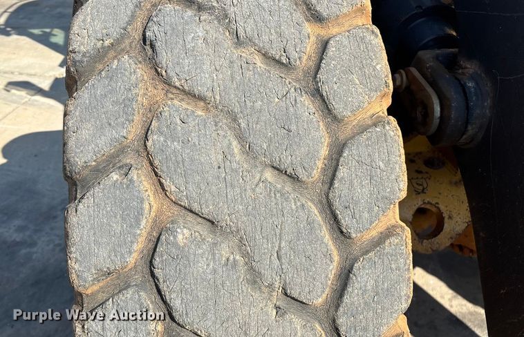 image for item EN5595 2014 John Deere 544K wheel loader