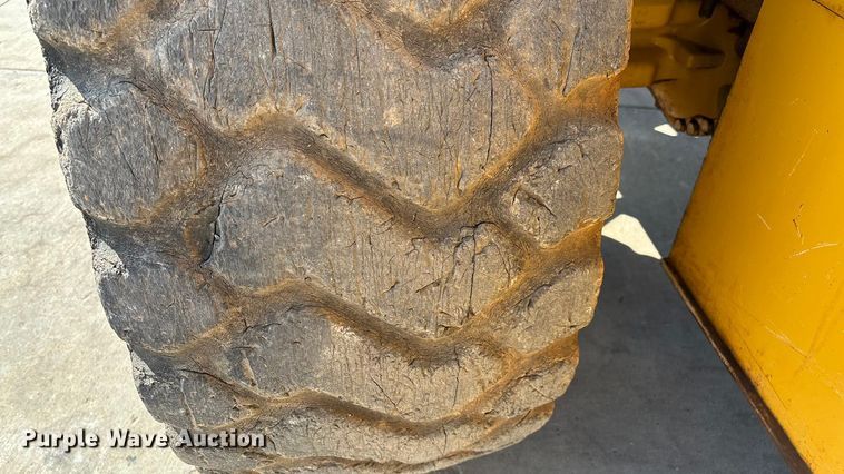 image for item EN5595 2014 John Deere 544K wheel loader