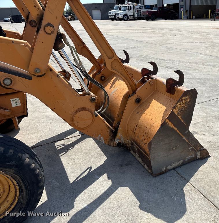 image for item EN5596 2006 Case 580 Super M Series 2 backhoe