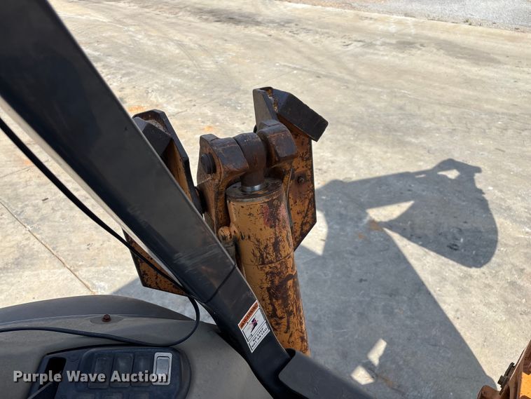 image for item EN5596 2006 Case 580 Super M Series 2 backhoe