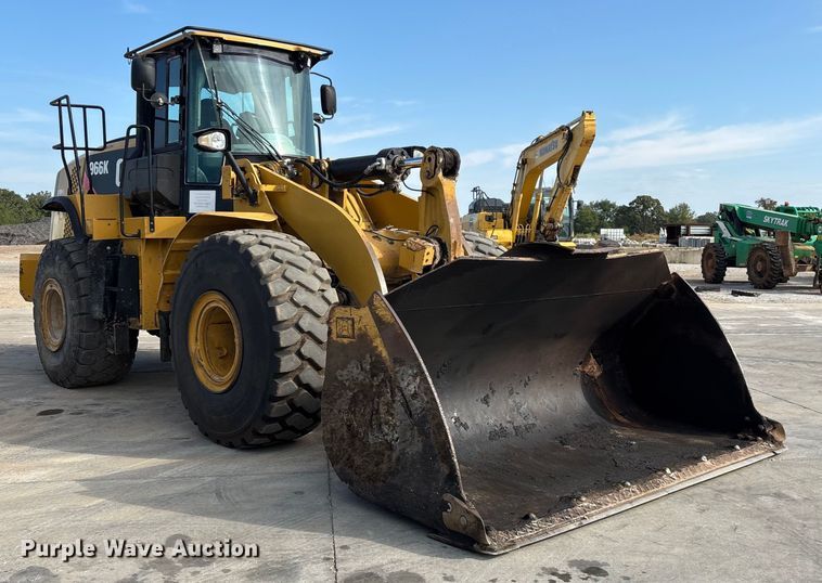CARGADOR FRONTAL 2012 CATERPILLAR 966K