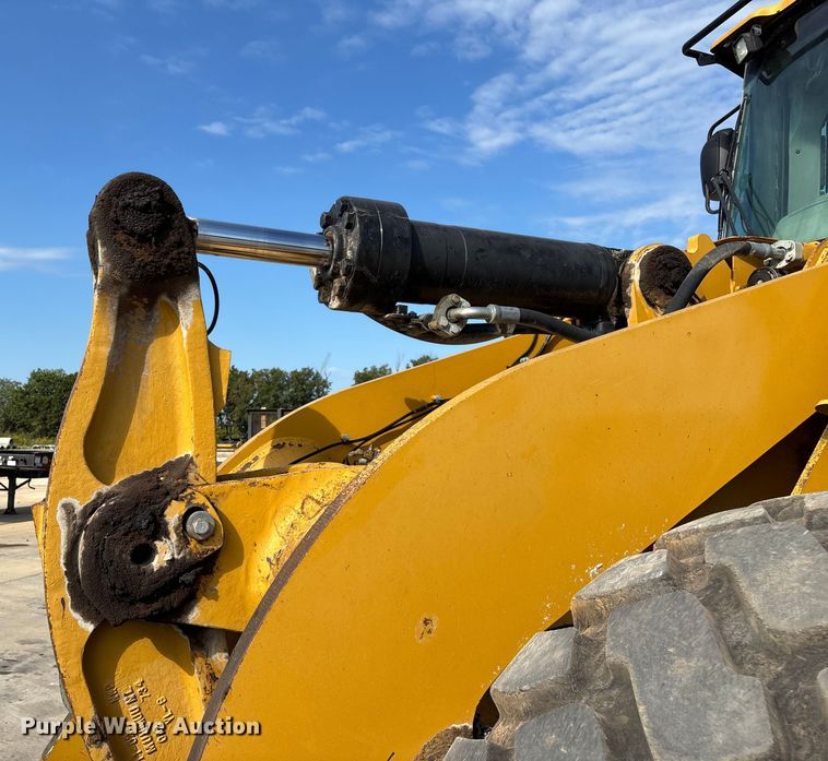 image for item EN5597 2012 Caterpillar 966K wheel loader