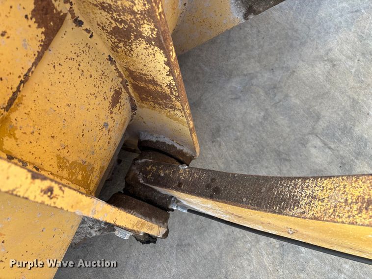 image for item EN5597 2012 Caterpillar 966K wheel loader