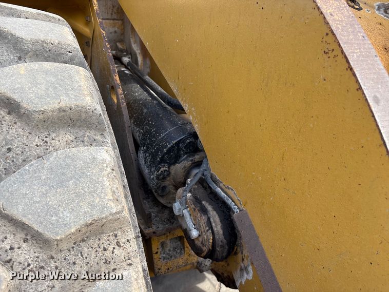 image for item EN5597 2012 Caterpillar 966K wheel loader