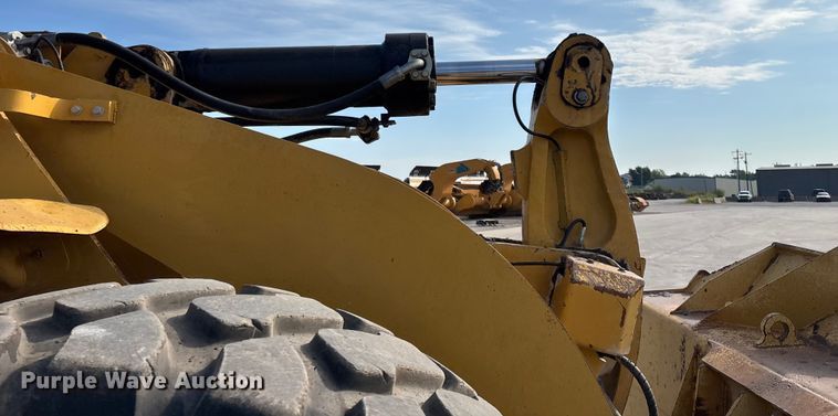image for item EN5597 2012 Caterpillar 966K wheel loader