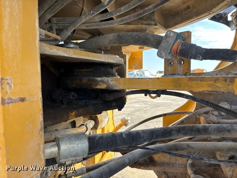 image for item EN5597 2012 Caterpillar 966K wheel loader