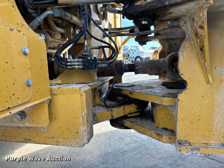 image for item EN5597 2012 Caterpillar 966K wheel loader