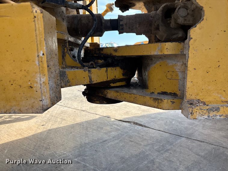 image for item EN5597 2012 Caterpillar 966K wheel loader