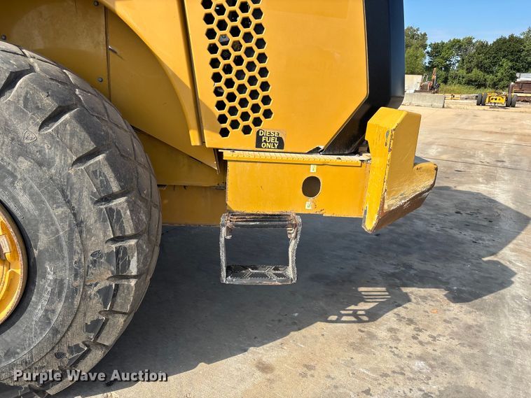 image for item EN5597 2012 Caterpillar 966K wheel loader