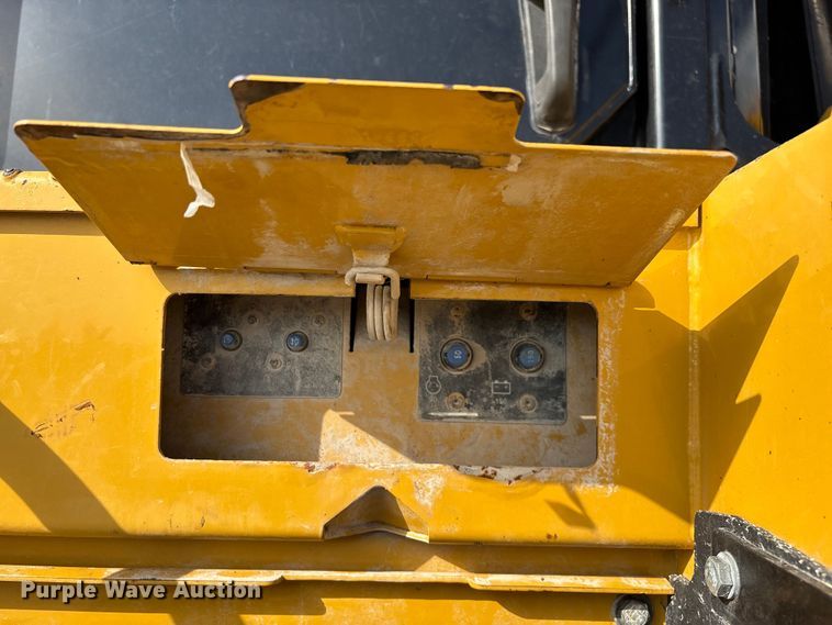 image for item EN5597 2012 Caterpillar 966K wheel loader