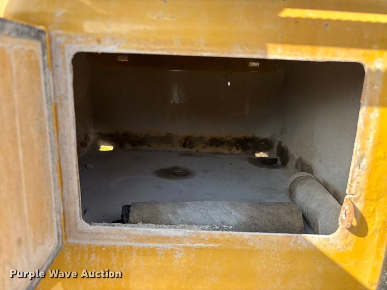 image for item EN5597 2012 Caterpillar 966K wheel loader