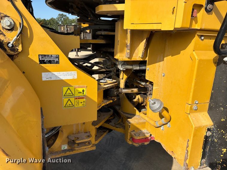 image for item EN5597 2012 Caterpillar 966K wheel loader