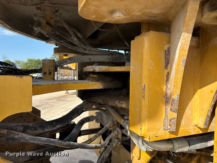 image for item EN5597 2012 Caterpillar 966K wheel loader