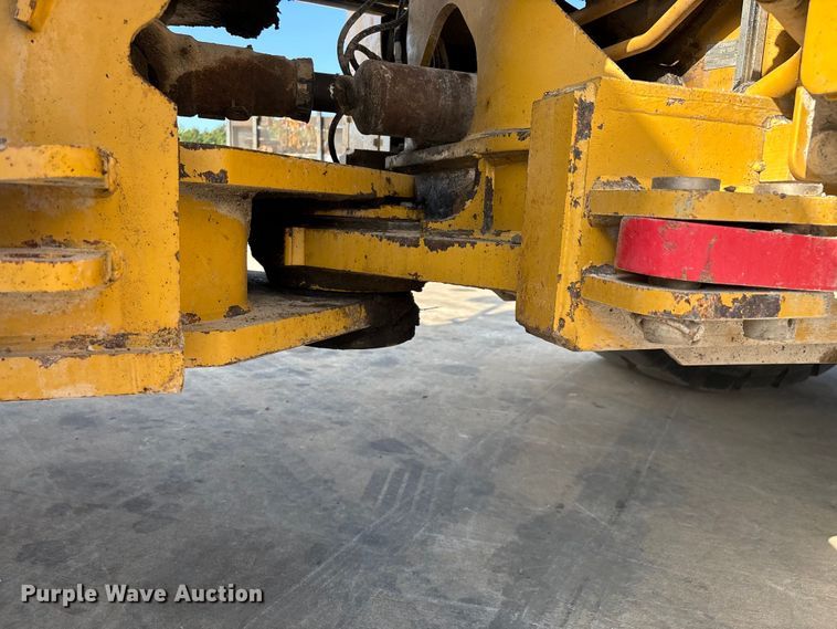 image for item EN5597 2012 Caterpillar 966K wheel loader