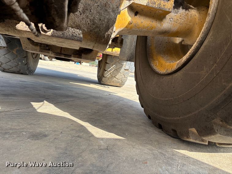 image for item EN5597 2012 Caterpillar 966K wheel loader