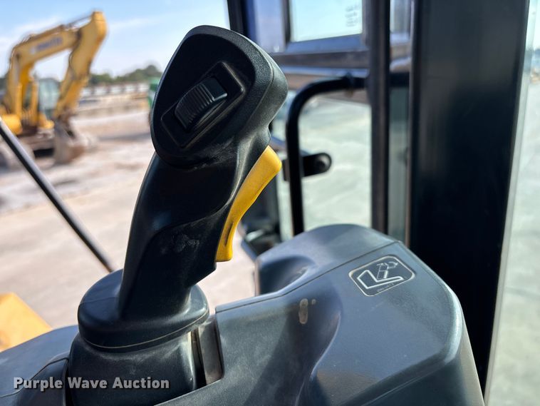 image for item EN5597 2012 Caterpillar 966K wheel loader