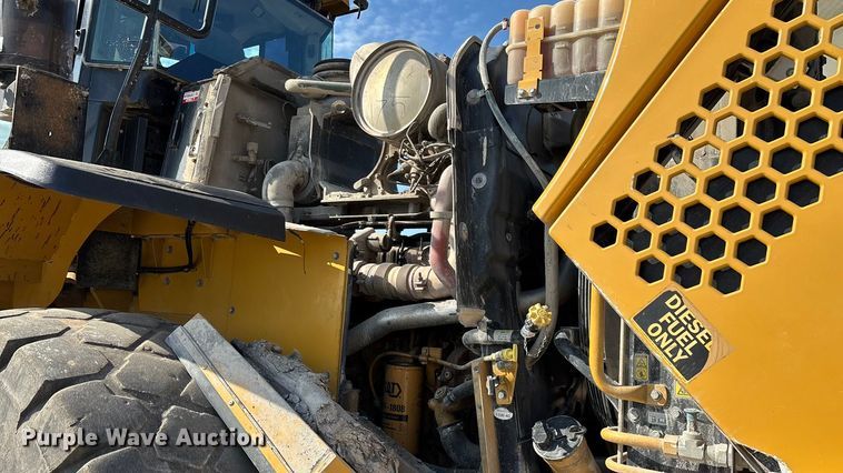 image for item EN5597 2012 Caterpillar 966K wheel loader