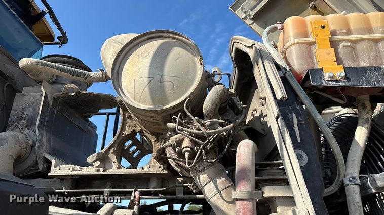 image for item EN5597 2012 Caterpillar 966K wheel loader