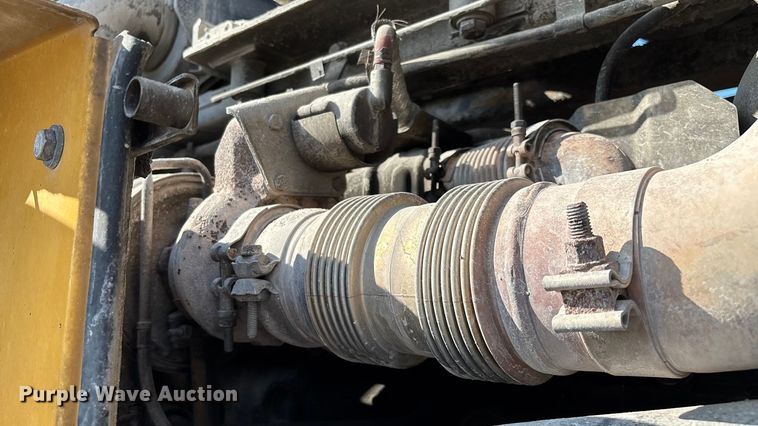 image for item EN5597 2012 Caterpillar 966K wheel loader