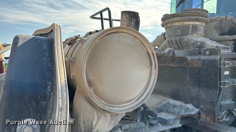 image for item EN5597 2012 Caterpillar 966K wheel loader