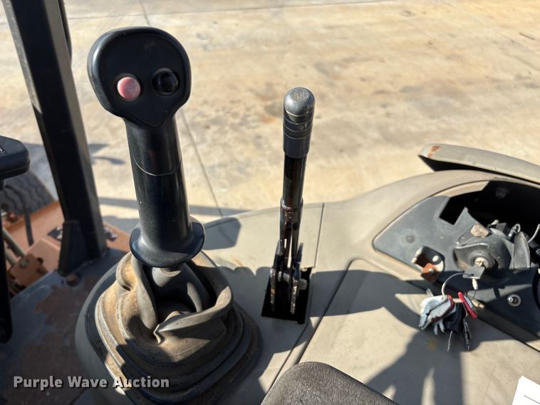 image for item EN5598 2007 Case 580 Super M Series 2 backhoe