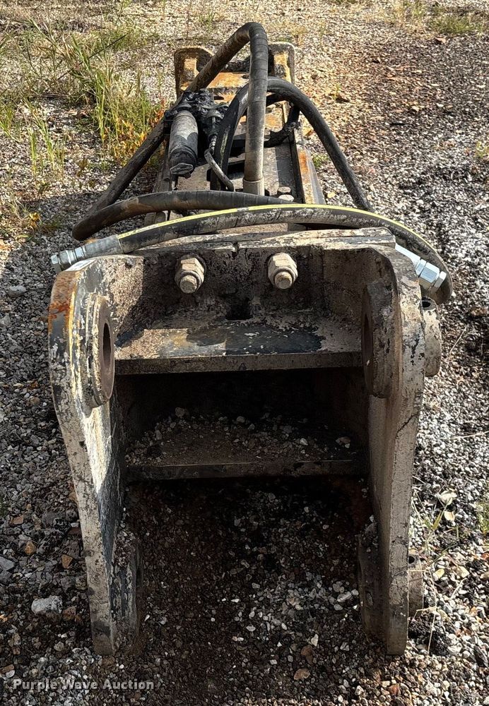 image for item EN5599 Breaker