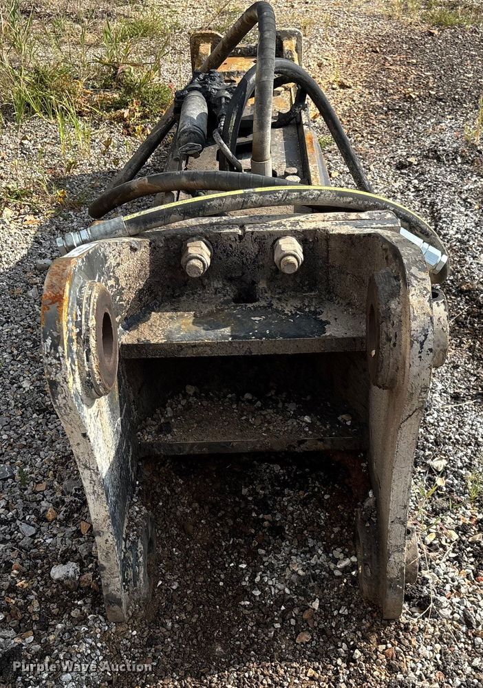 image for item EN5599 Breaker