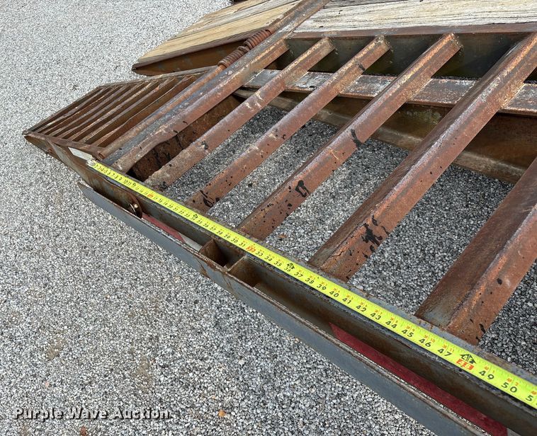 image for item EN5615 2004 Elite equipment trailer