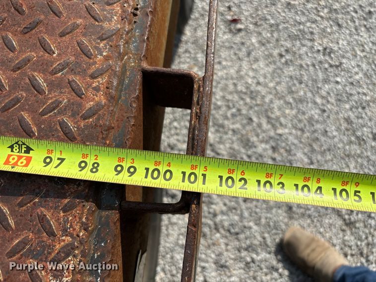 image for item EN5615 2004 Elite equipment trailer