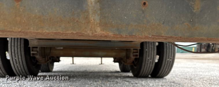 image for item EN5615 2004 Elite equipment trailer