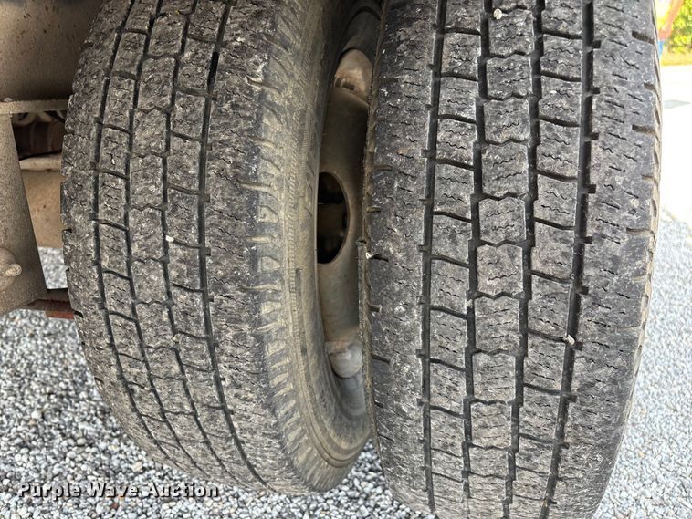 image for item EN5615 2004 Elite equipment trailer