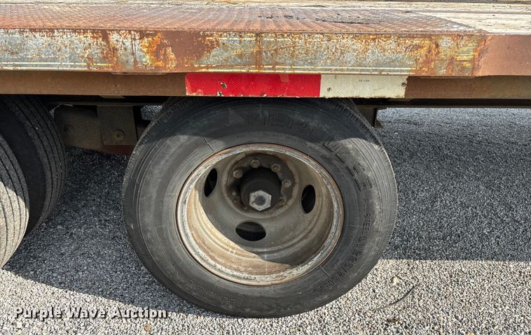 image for item EN5615 2004 Elite equipment trailer