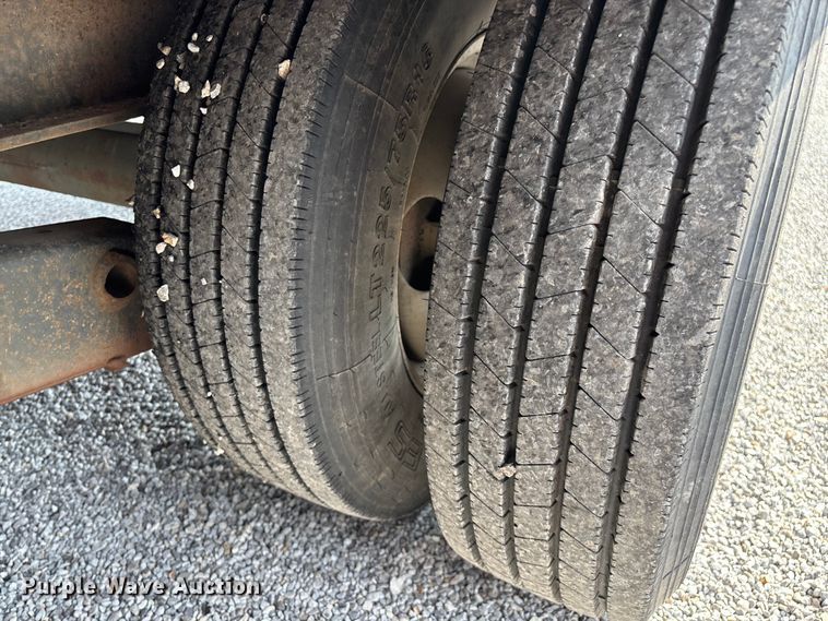 image for item EN5615 2004 Elite equipment trailer