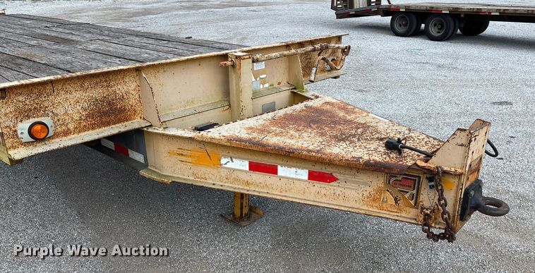 image for item EN5616 2005 Holden Industries HCZ20KT equipment trailer