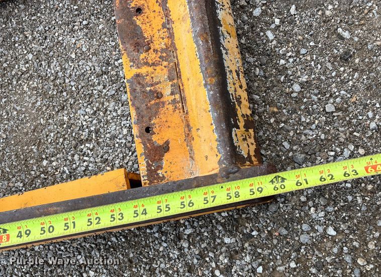 image for item EN5616 2005 Holden Industries HCZ20KT equipment trailer