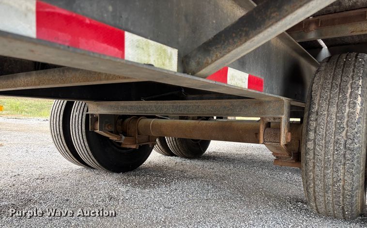 image for item EN5616 2005 Holden Industries HCZ20KT equipment trailer